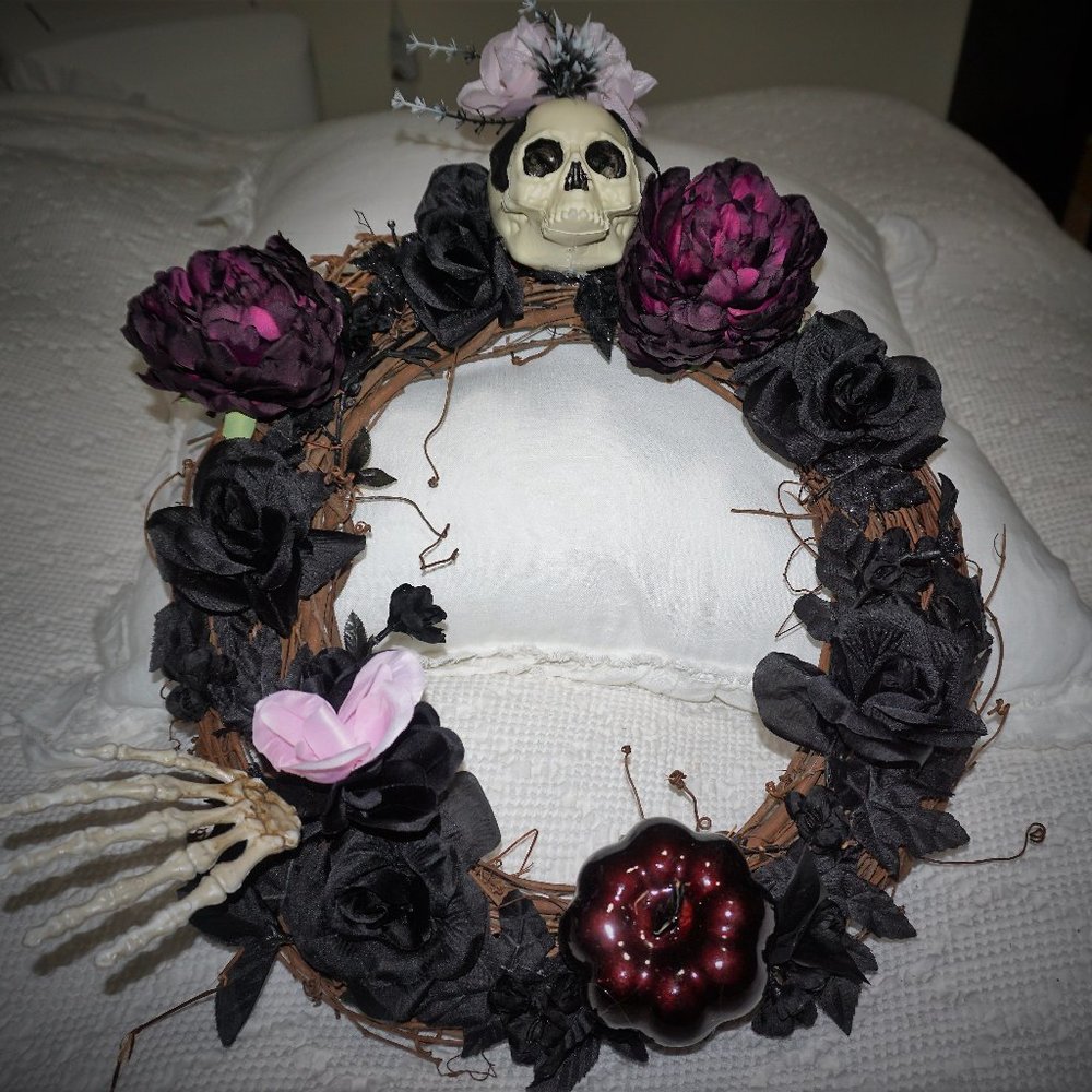 Goth Wreath
